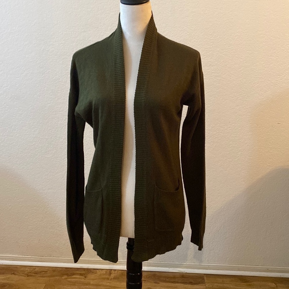 Sweater brand name baker collection by becool